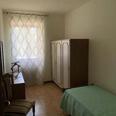 Hausemi Apartment *